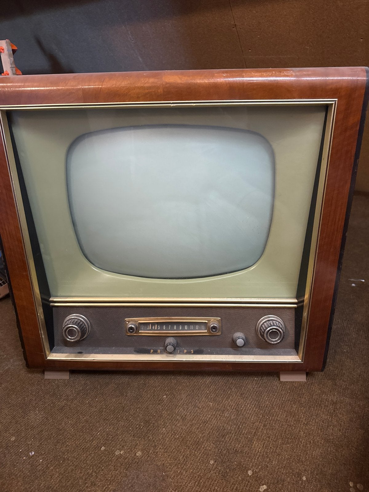 Vintage Philips buizenradio/televisie, Ophalen, Gebruikt, Minder dan 40 cm, Philips