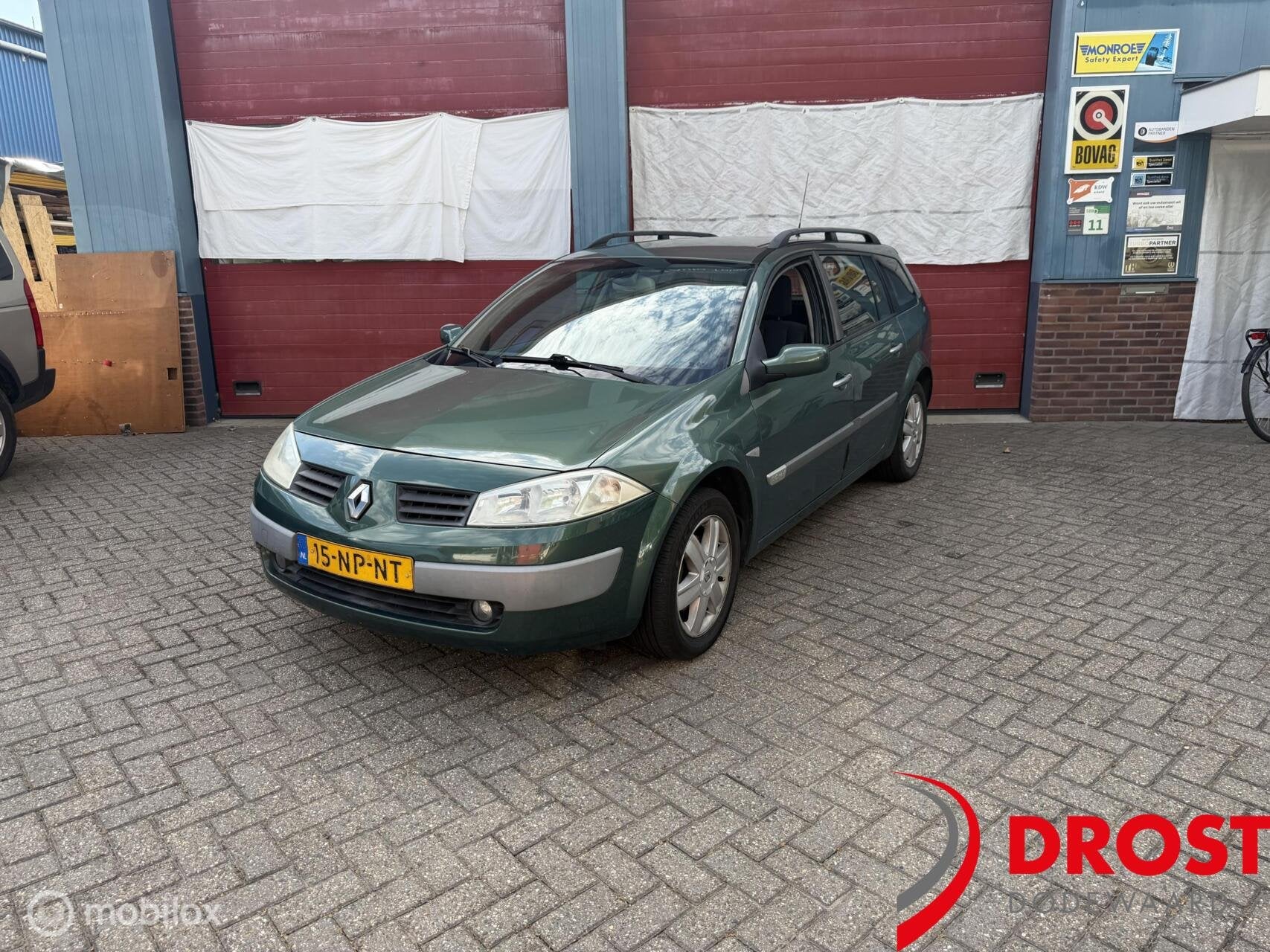 Renault Megane Grand Tour 1.6-16V Privilège Comfort APK! Ai, Auto's, Renault, Startonderbreker, Gebruikt, 4 cilinders, Handgeschakeld