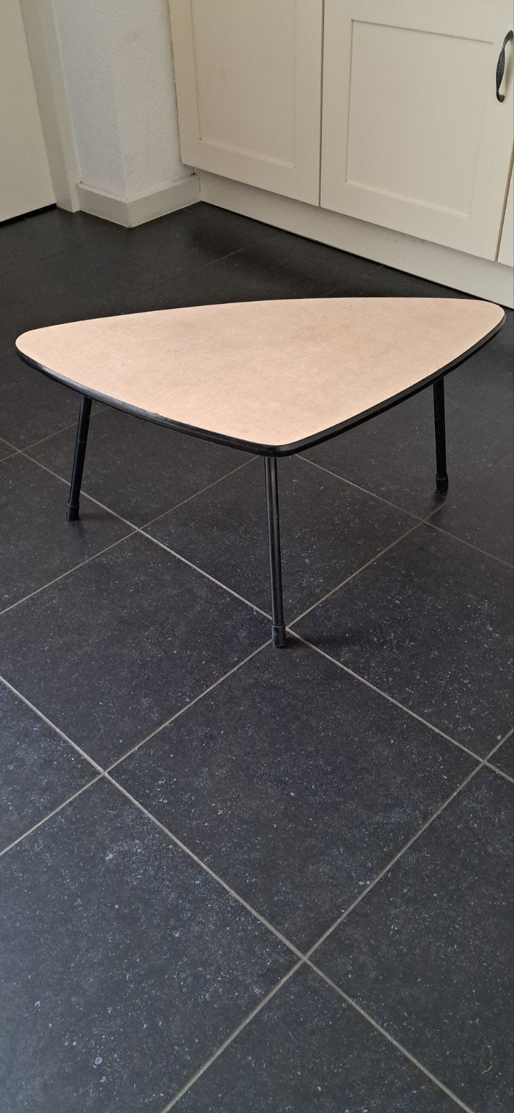Formica Salontafel Jr'50, Ophalen