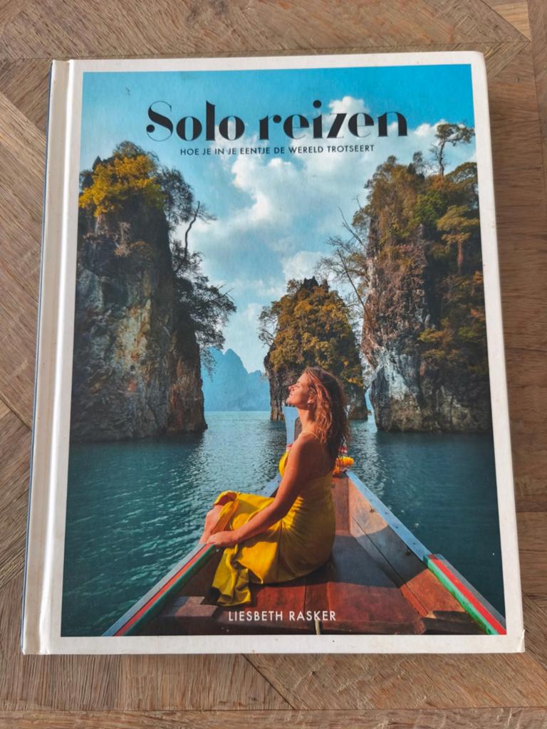 Hardcover boek Liesbeth Rasker - Solo reizen, Boeken, Verzenden, Gelezen, Liesbeth Rasker