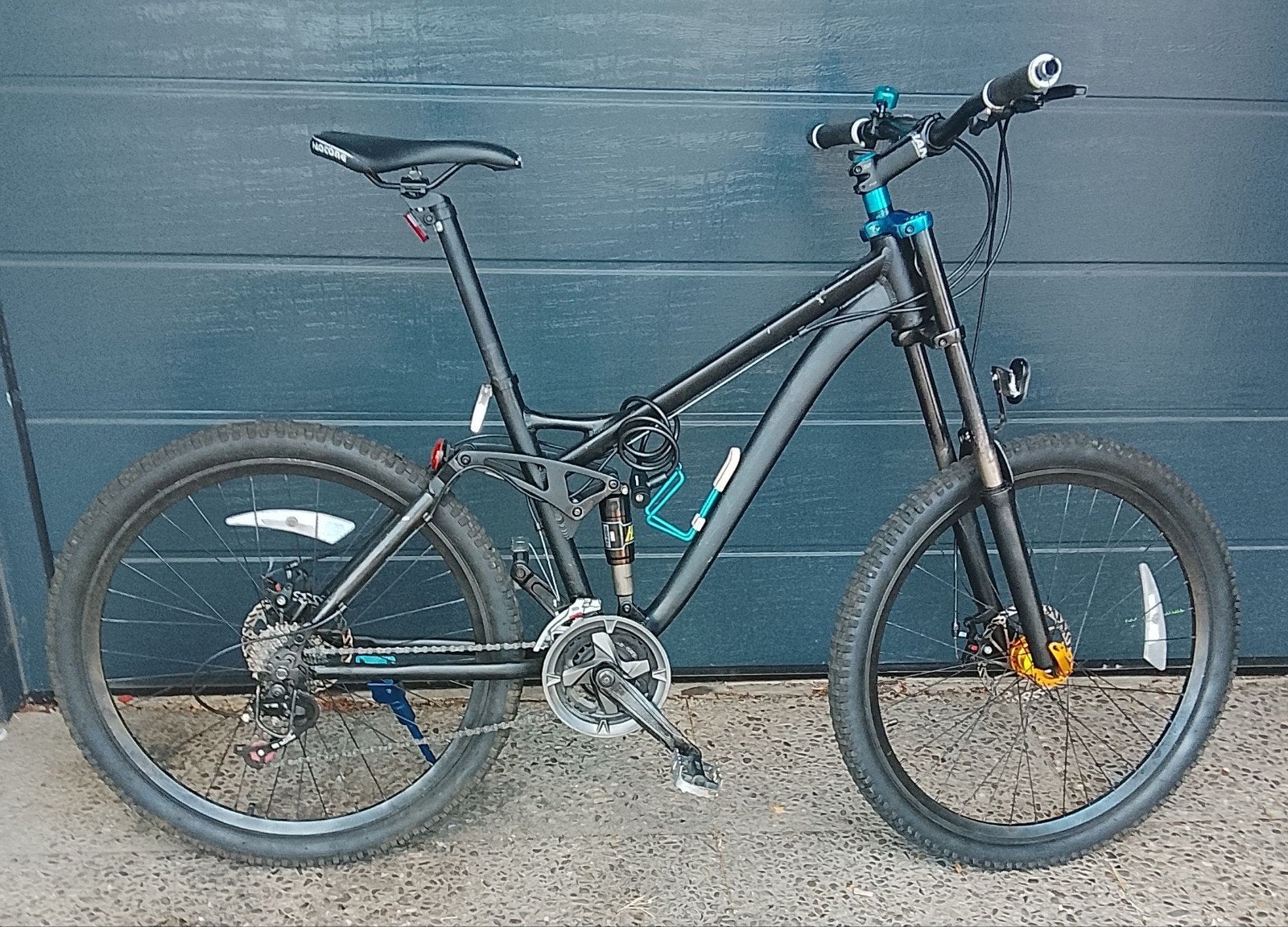 Zwarte mountainbike met schijfremmen en vering, Overige merken, Gebruikt, Ophalen of Verzenden, Schijfrem
