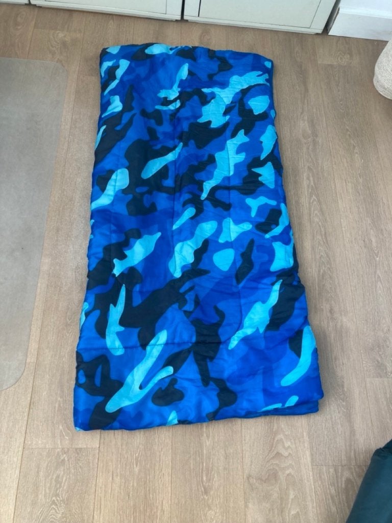 kinderslaapzak - blauw camouflage (slaapzak voor kinderen), Ophalen, 140 cm, Overige merken, Zo goed als nieuw