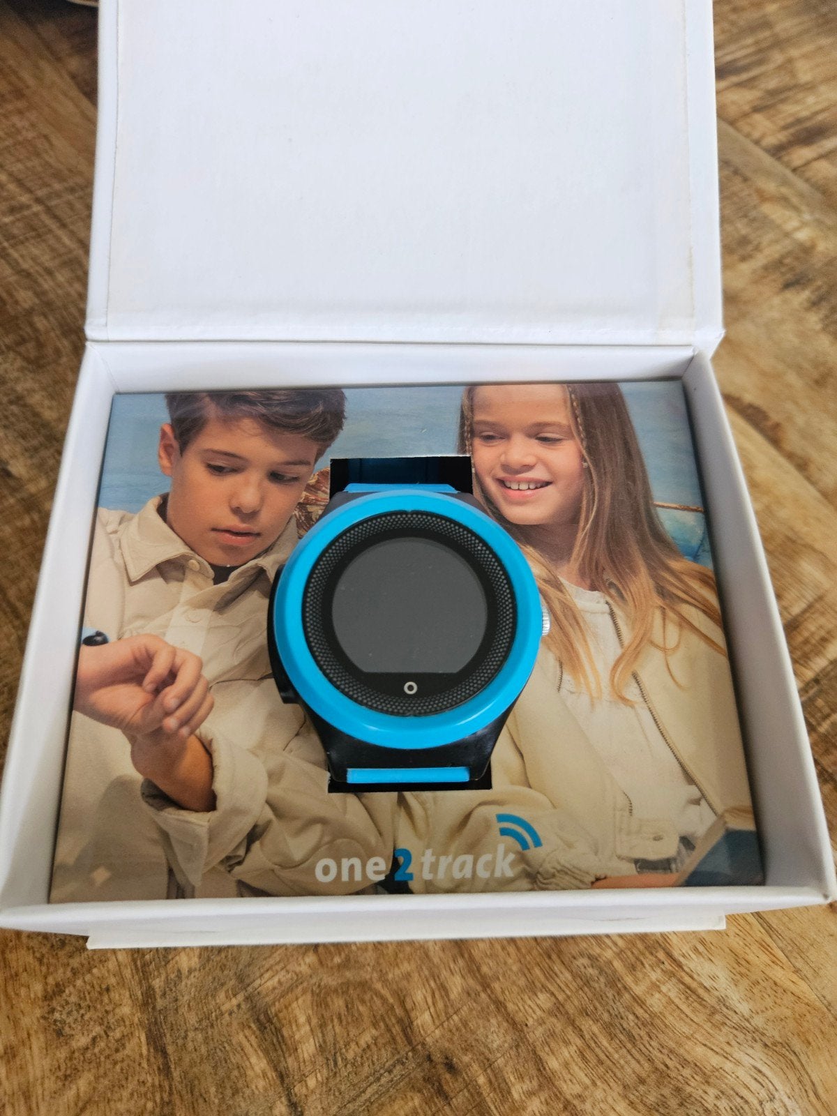 One2Track Move, GPS kinderhorloge- zo goed als nieuw!, Sieraden, Tassen en Uiterlijk, Horloges | Kinderen, Ophalen of Verzenden