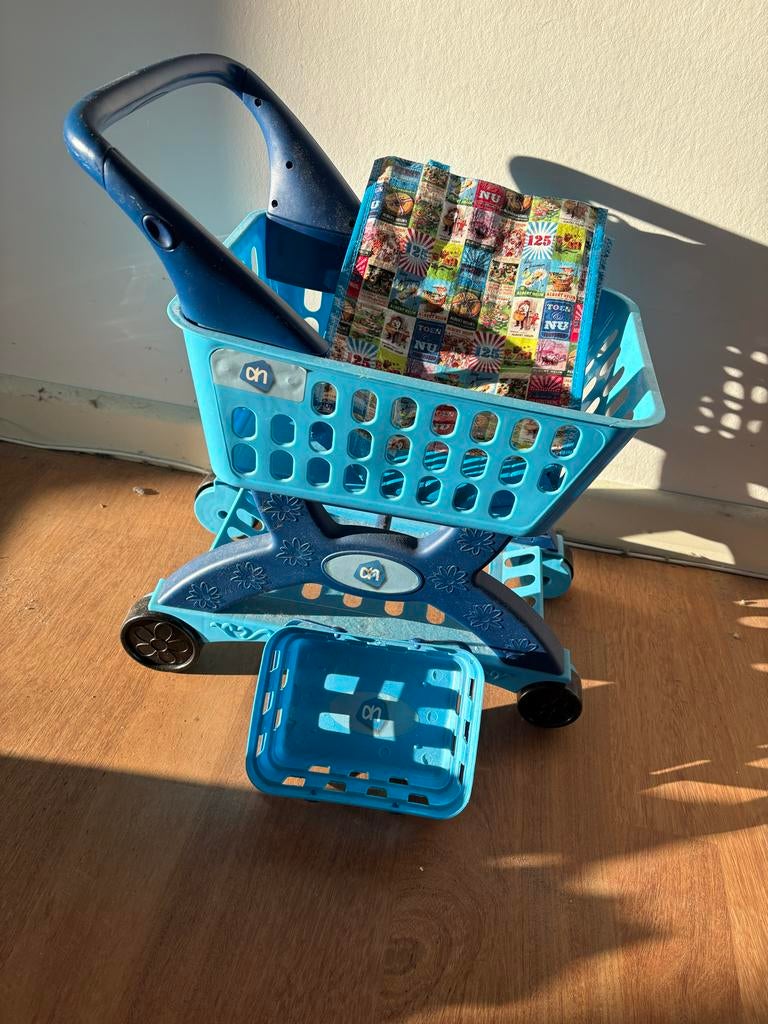 AH speelgoed boodschappenwagen met mandje en tas, Ophalen of Verzenden, Gebruikt, Jongen of Meisje