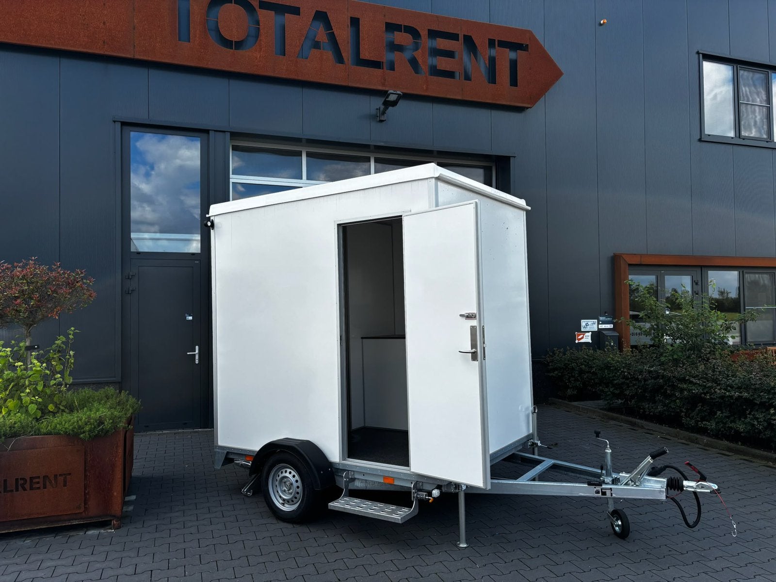 Te koop easywagon mob  badkamer spotprijs € 9950 ex voorraad, Ophalen, Totalwagon, Info@totalwagon.nl, Stirlingstraat 5 loerbeek