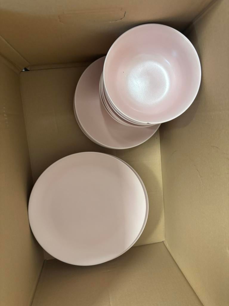 Ikea borden roze, Ophalen, Zo goed als nieuw, Bord(en), Overige stijlen