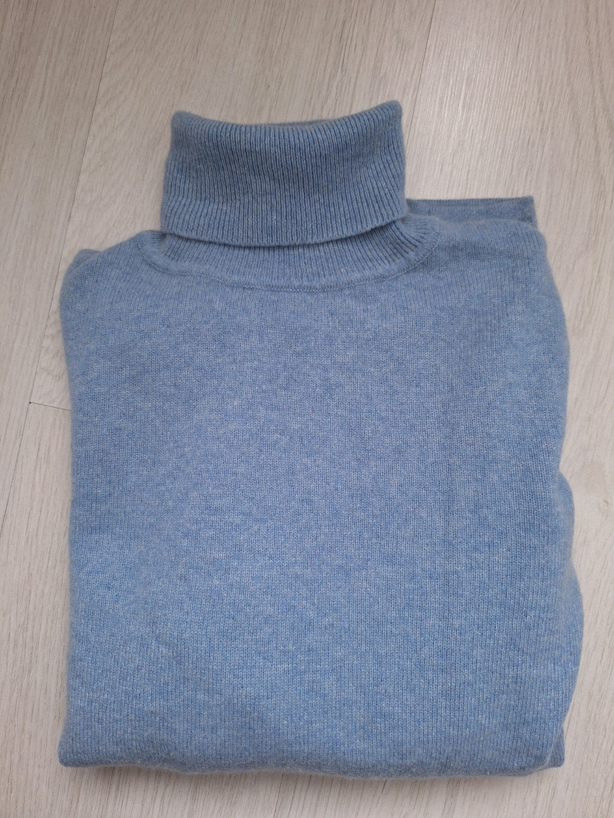 Perfect cashmere blauwe coltrui van 100% kasjmier maat S / M, Maat 38/40 (M), Perfect Cashmere, Zo goed als nieuw, Verzenden