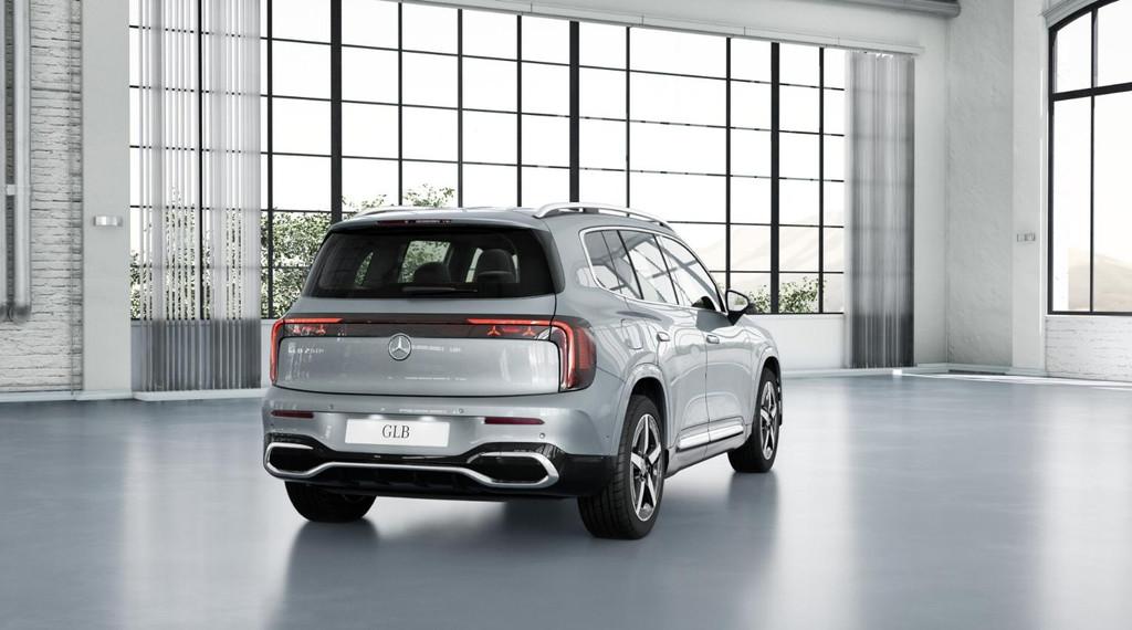 Mercedes-Benz GLB 250+ Business Solution AMG 85.5 kWh / Prem, Achterwielaandrijving, Zwart, 607 km, 2100 kg
