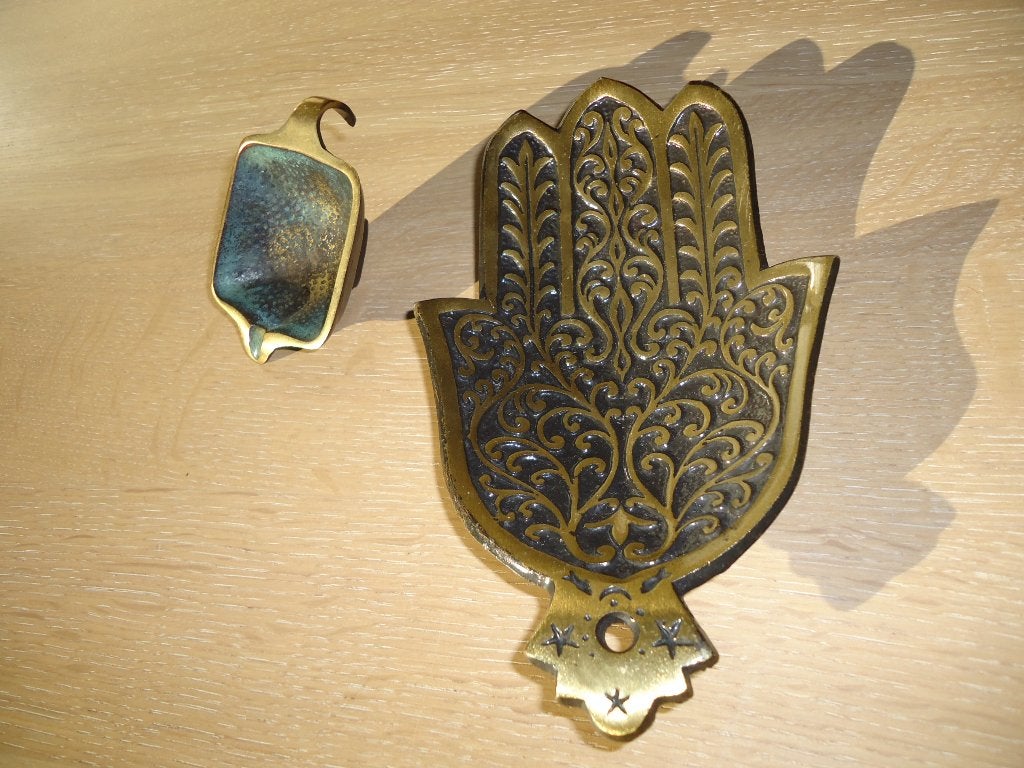 bronzen Joodse hand JAD & Dayagi olievaatje brons Israël VTG, Antiek en Kunst, Antiek | Religie, Ophalen of Verzenden