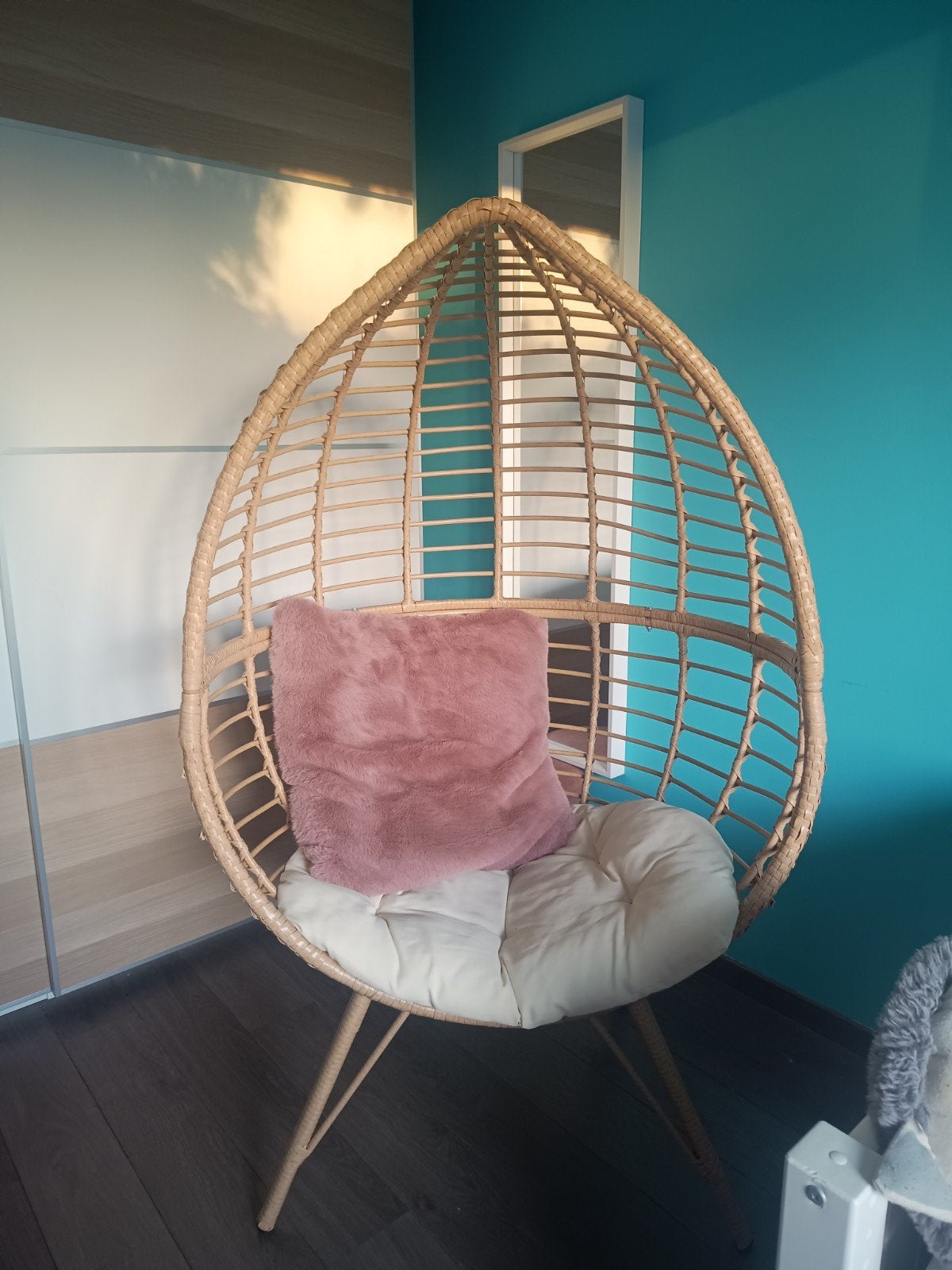 Rotan Eierstoel met Kussens - Zo goed als nieuw, Ophalen, Gebruikt, Overige kleuren, Riet of Rotan