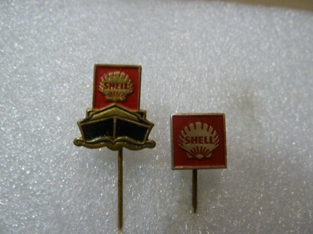 Vintage Shell Speldjes - Boot en Vierkant, Ophalen of Verzenden, Gebruikt, Merk, Speldje of Pin