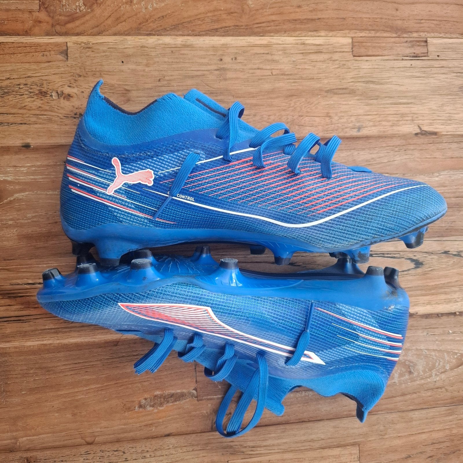 Puma Voetbalschoenen Maat 41 -, Maat XS of kleiner, Ophalen of Verzenden, Gebruikt, Schoenen