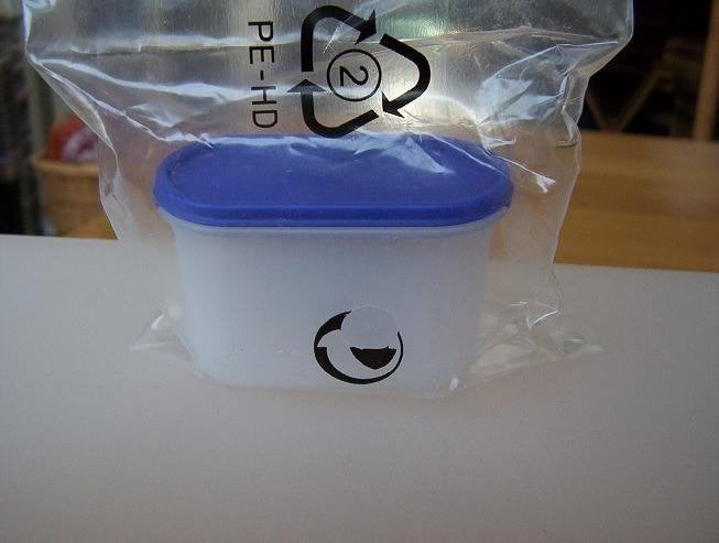 Magneet in de vorm van een Ruimtespaarder en meer Tupperware, Ophalen of Verzenden, Nieuw, Overige typen
