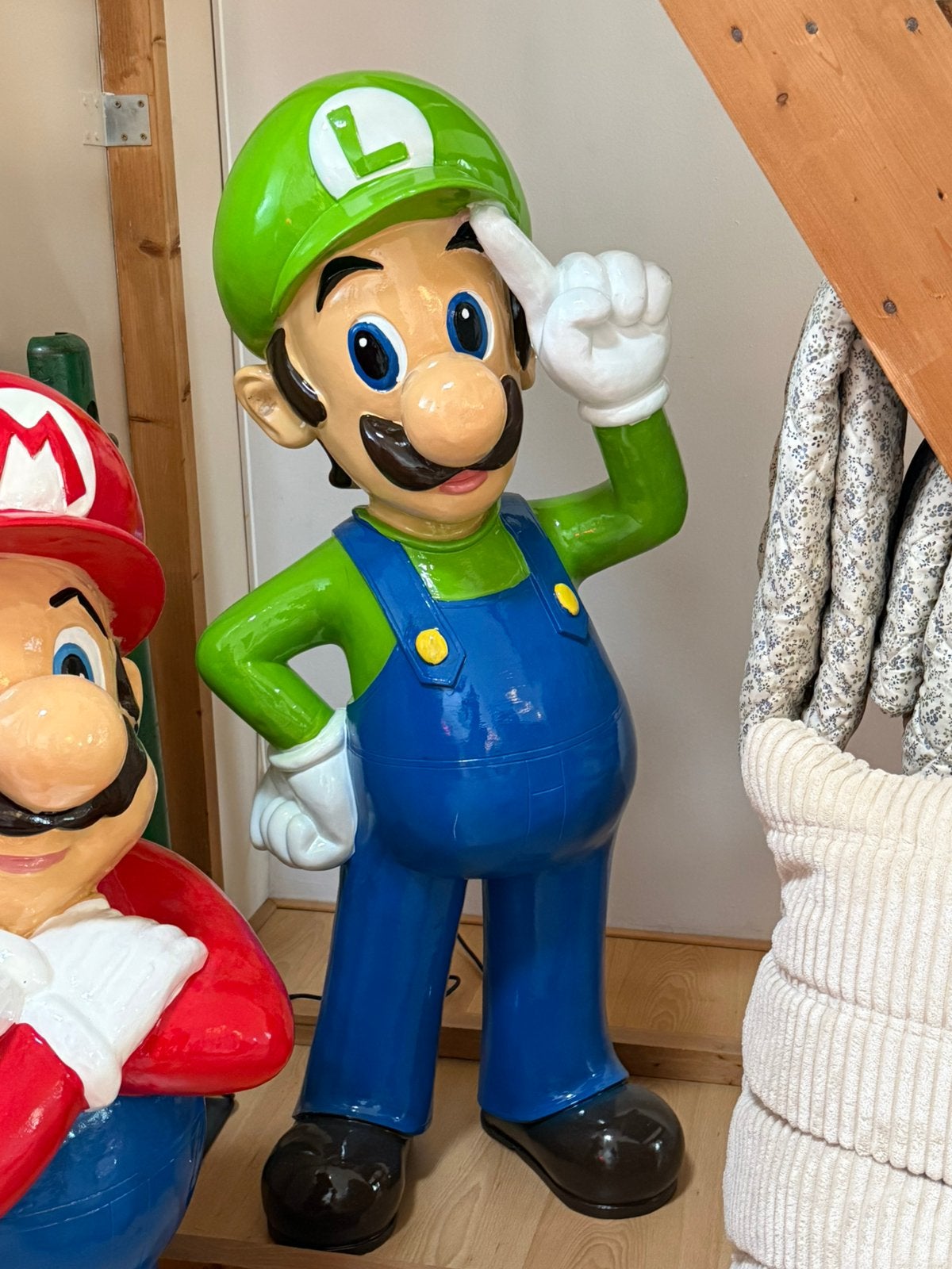 Luigi Beeld - Standbeeld - Verzamelobject - Nintendo - Mario, Ophalen, Zo goed als nieuw