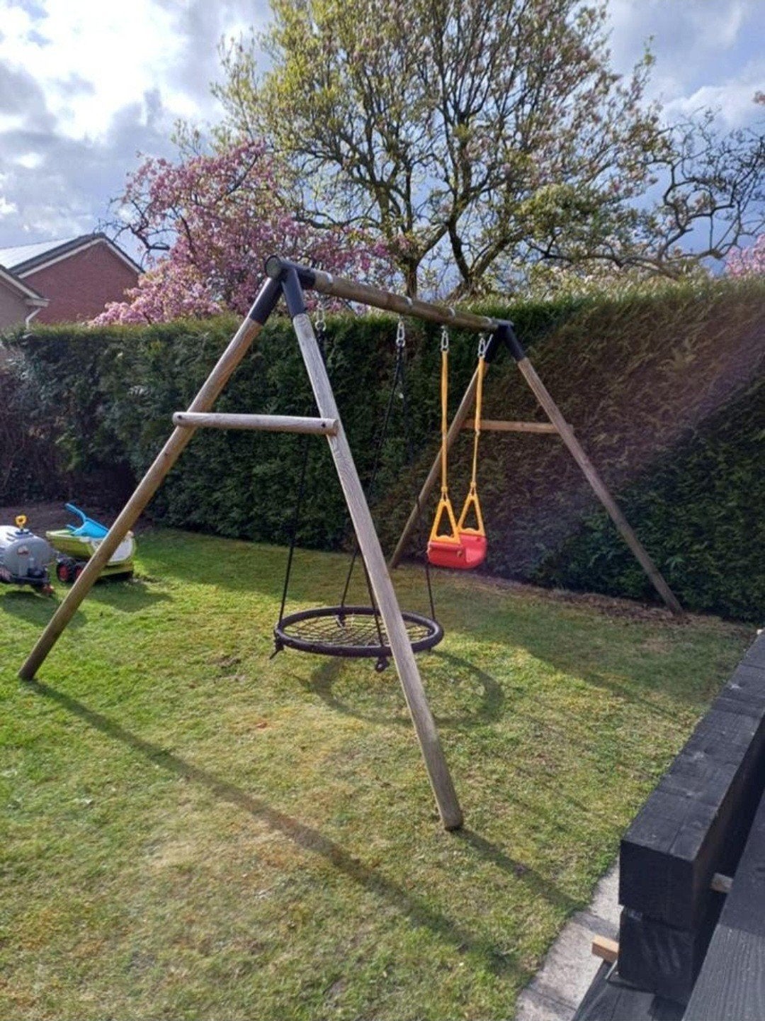Mooie schommel in goede staat incl. haken en grondankers, Ophalen, Zo goed als nieuw, Schommel