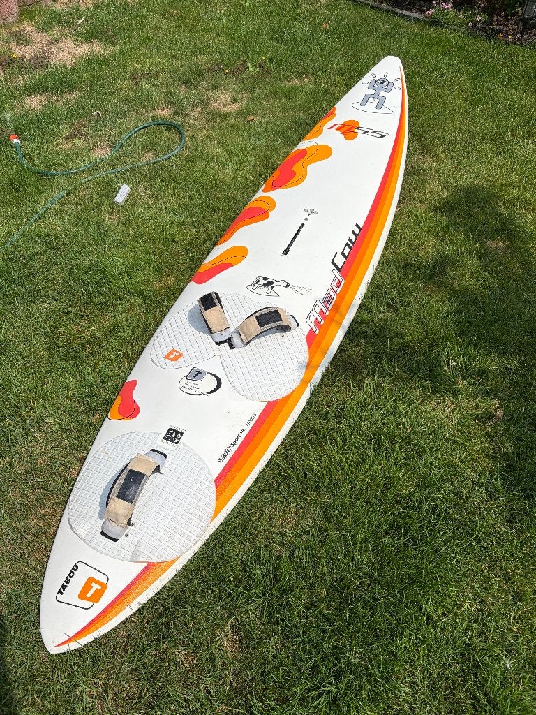 Tabou Mad Cow windsurfboard, wave, Watersport en Boten, Windsurfen, Ophalen, Gebruikt, 250 tot 300 cm, Zeil