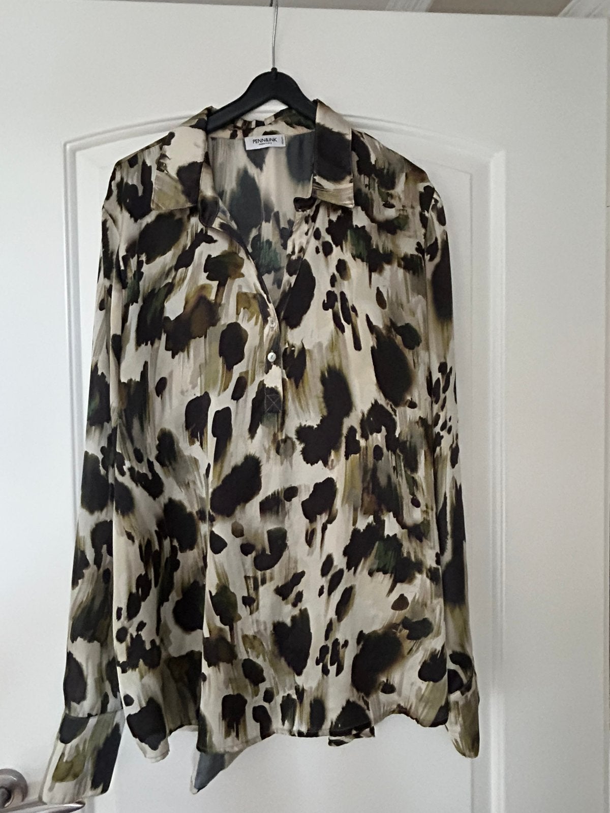 Prachtige blouse, lang model, Ophalen of Verzenden, Zo goed als nieuw, Maat 38/40 (M)