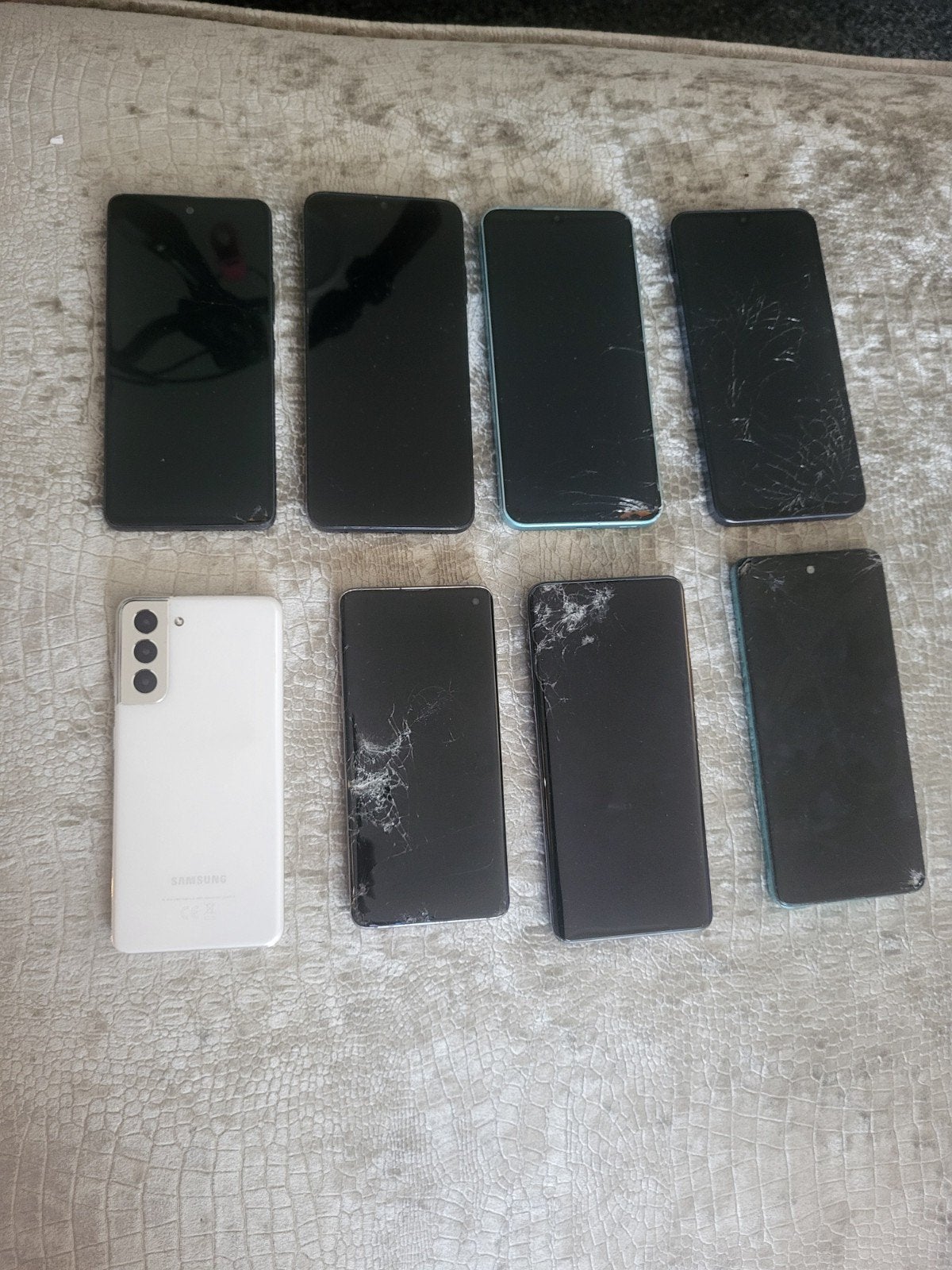 Partij defecte smartphones (Samsung, Redmi, Motorola), Verzenden, Niet werkend, Zonder abonnement, Zonder simlock