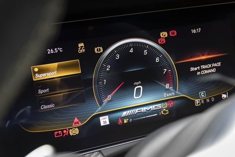 Mercedes-Benz | AMG Instrumentpaneel | Tellers | Codering, Ophalen