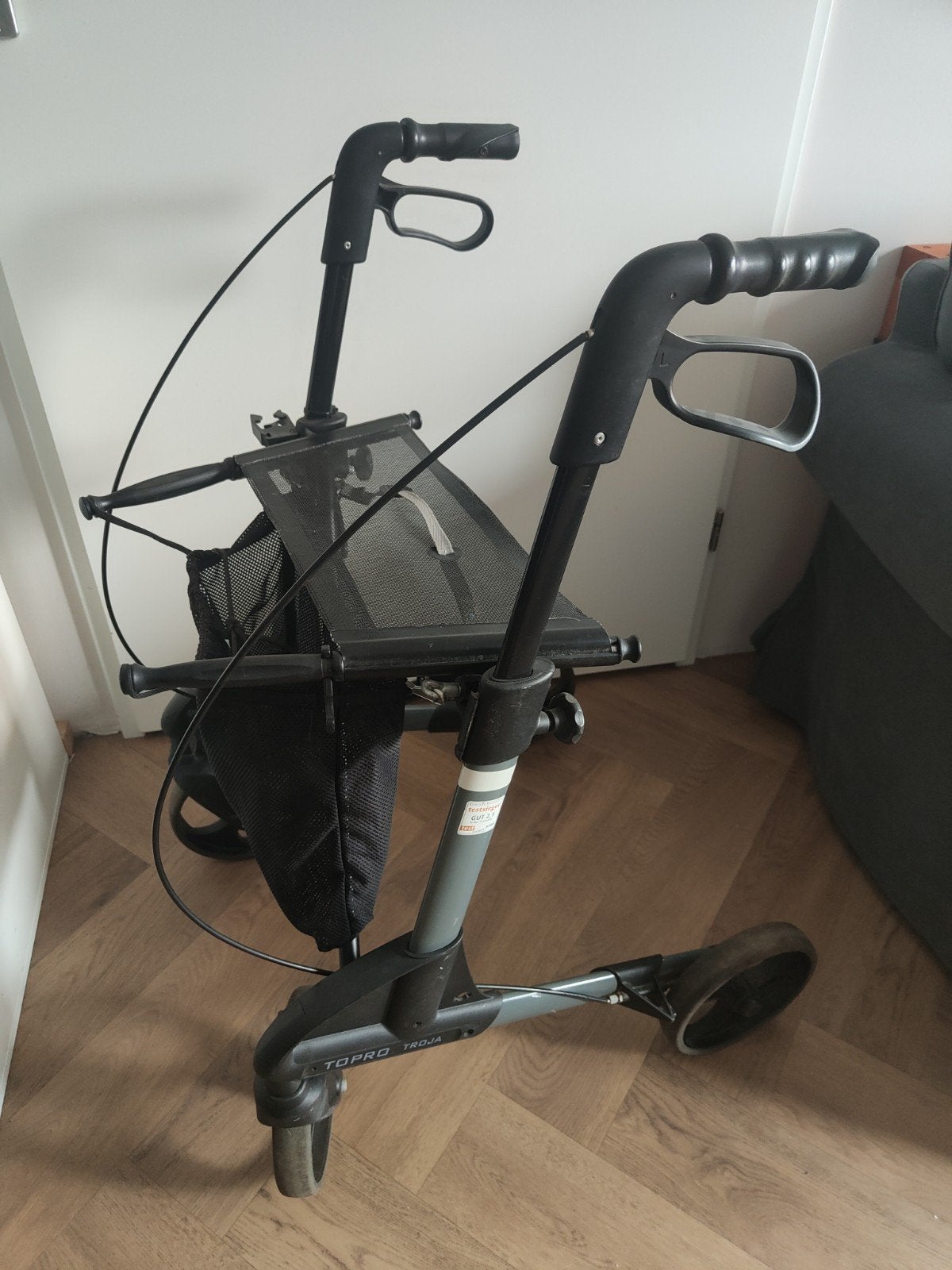 Topro Troja rollator, Ophalen