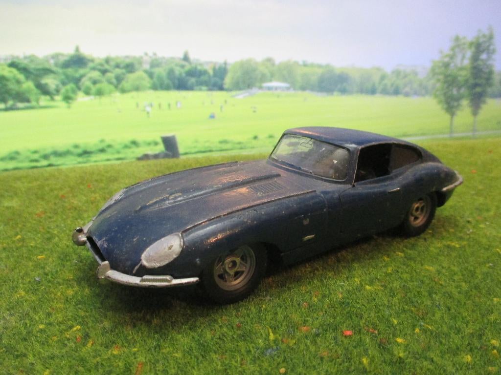 1:25 Jaguar XK-E / E-Type - Polistil SN-02, Hobby en Vrije tijd, Modelauto's | 1:24, Ophalen of Verzenden, Gebruikt, Overige merken