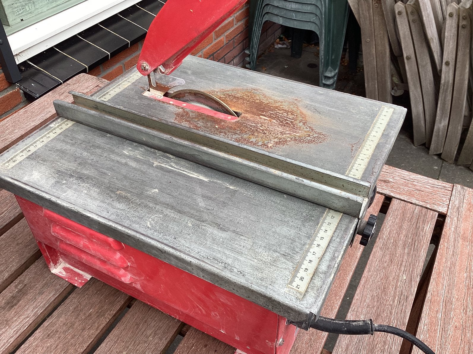 Ferm gekoelde tegelzaagmachine, 400 watt., Ophalen, Zo goed als nieuw, 30 tot 70 mm