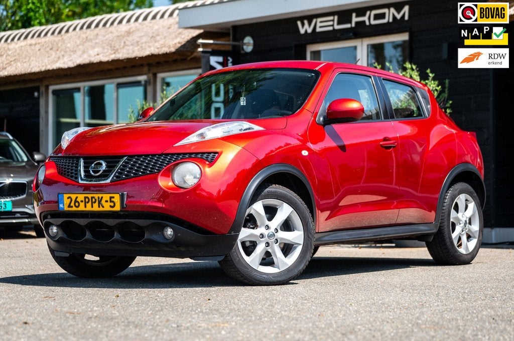 Nissan Juke 1.6 Acenta Trekhaak I Climate I Cruise I CarPlay, Auto's, Nissan, Voorwielaandrijving, Euro 5, Stof, Zwart