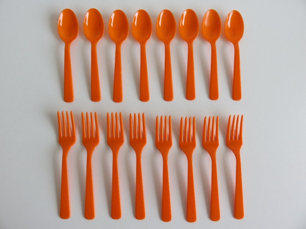 Set van 8 oranje vorken en lepels kwalitatief wegwerp bestek, Ophalen of Verzenden, Nieuw, Feestartikel, Oranje of Koningsdag