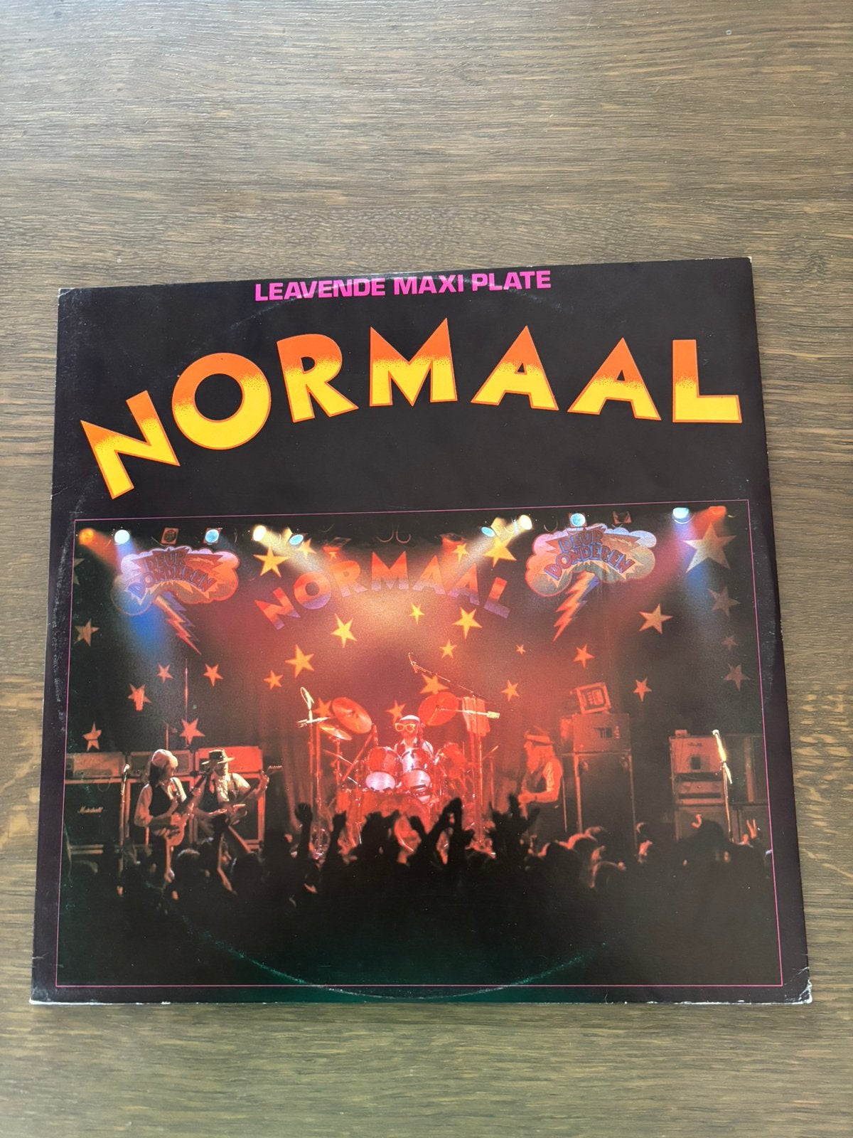 Normaal - Leavende Maxi Plate 1982, Ophalen, Originele persing, Zo goed als nieuw, EP
