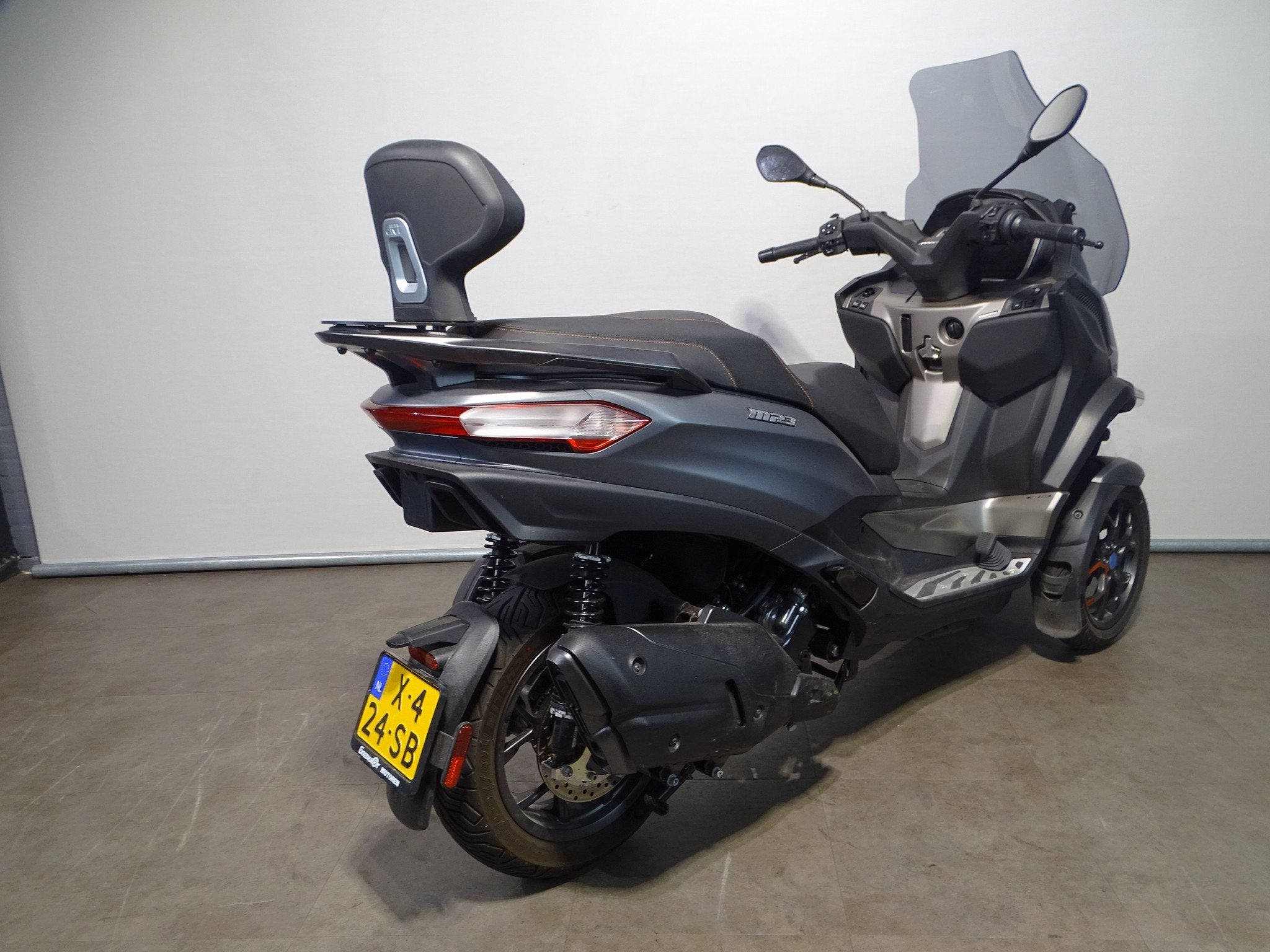 Piaggio MP3 EXCLUSIVE 530 HPE, Scooter, Bedrijf, 12 t/m 35 kW