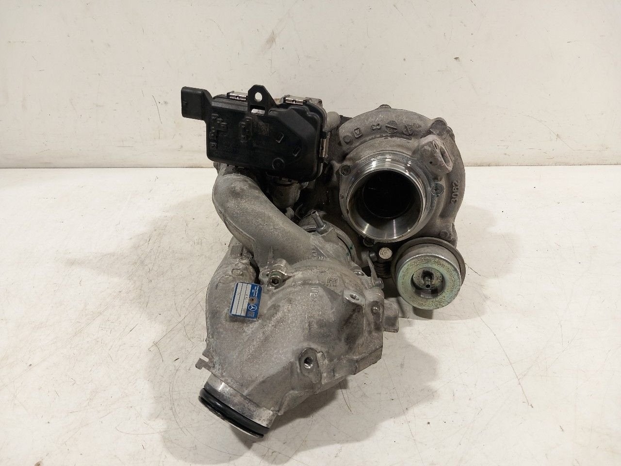 Turbo Mercedes-Benz Sprinter, Onderdelen@venauto.nl, Van der Ven Autorecycling B.V., Gebruikt, Ettenseweg 76, 4706 PB Roosendaal, The Netherlands