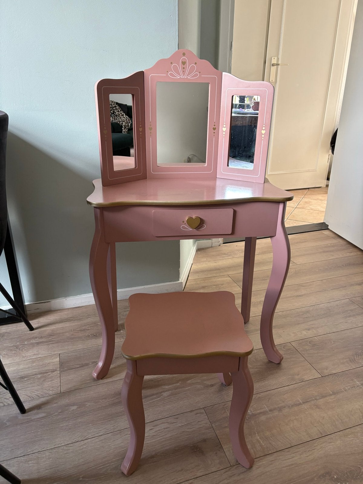 Roze kaptafel met krukje voor kinderen, Kinderen en Baby's, Ophalen, Gebruikt, Tafel(s) en Stoel(en)