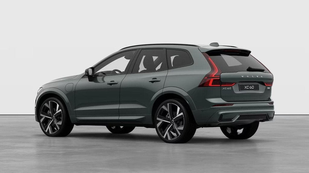 Volvo XC60 2.0 T8 Plug-in hybrid AWD Ultra Dark Exec. Ed. |, Auto's, Volvo, Automaat, 12 maanden, Euro 6, Lichtsensor