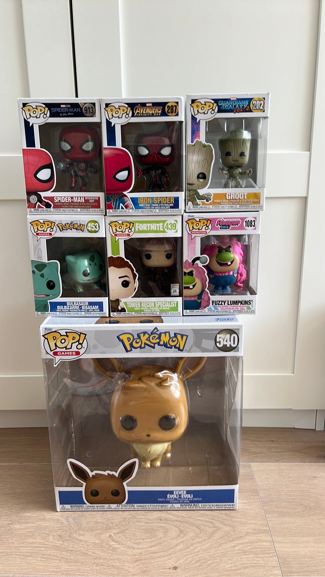 Funko pop 1 grote en 6 kleine, Ophalen of Verzenden, Zo goed als nieuw