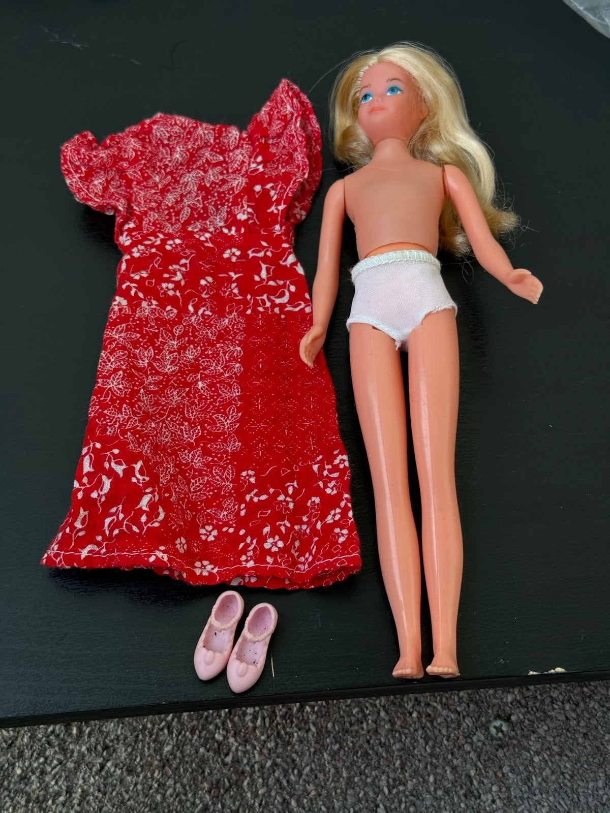 Zeldzame Skipper 1967 Hong Kong ‘Growing up’ Barbie pop, Verzamelen, Poppen, Ophalen of Verzenden, Gebruikt, Pop