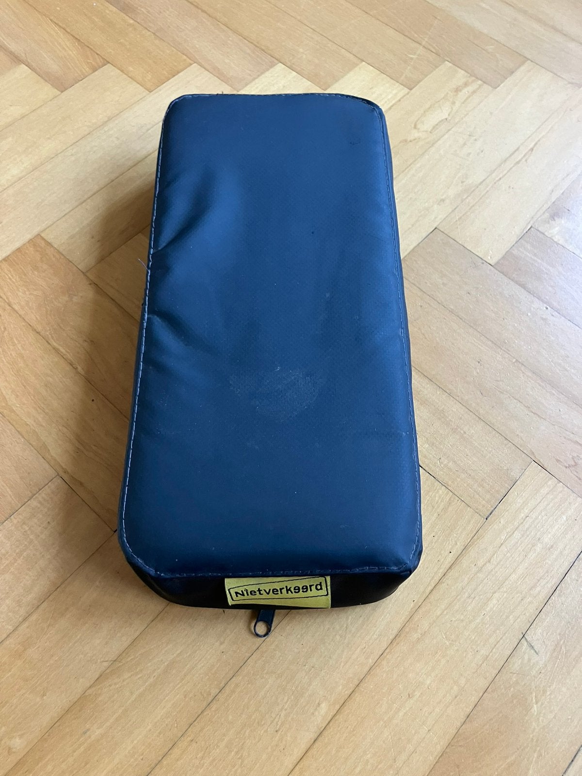 NietVerkeerd bagagekussentje zitje kinderzitje zwart, Ophalen of Verzenden, Zo goed als nieuw, Minder dan 50 cm, Minder dan 35 cm
