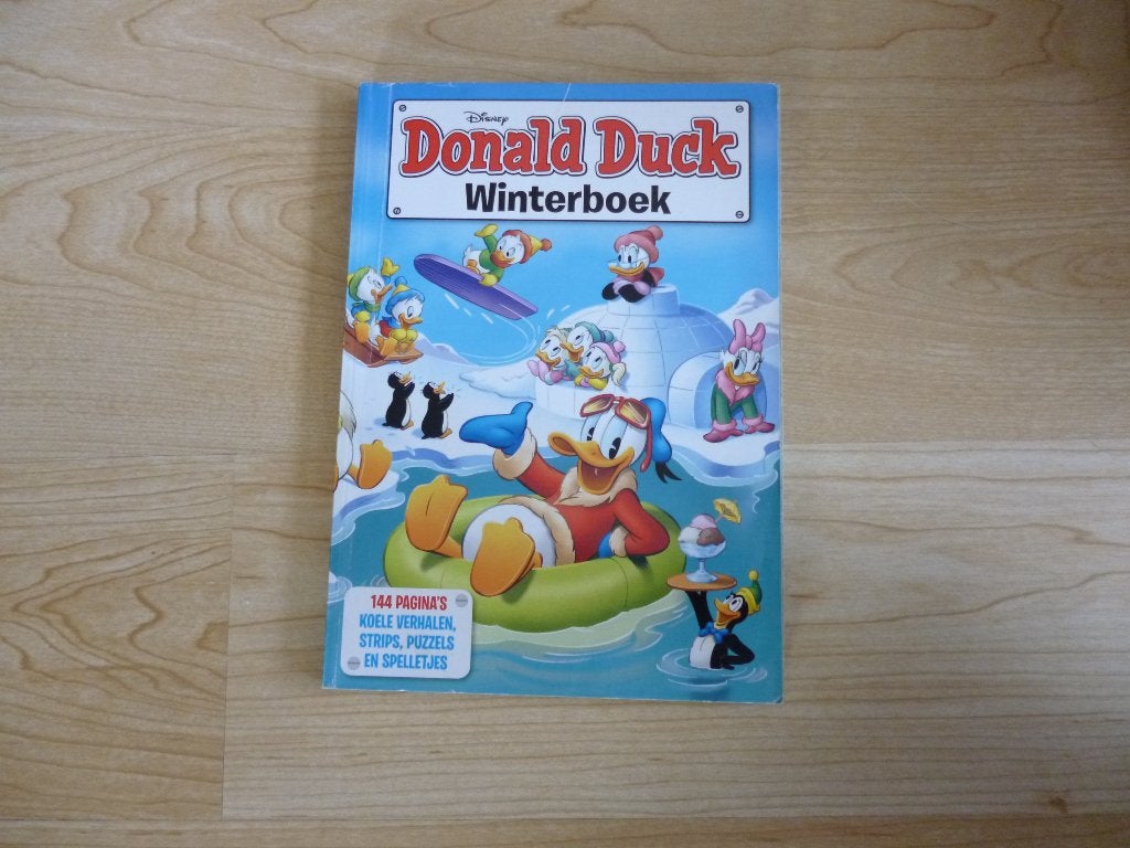 donald duck winterboek 2017 boek stripboek, Gelezen, Eén stripboek, Ophalen of Verzenden, Donald Duck