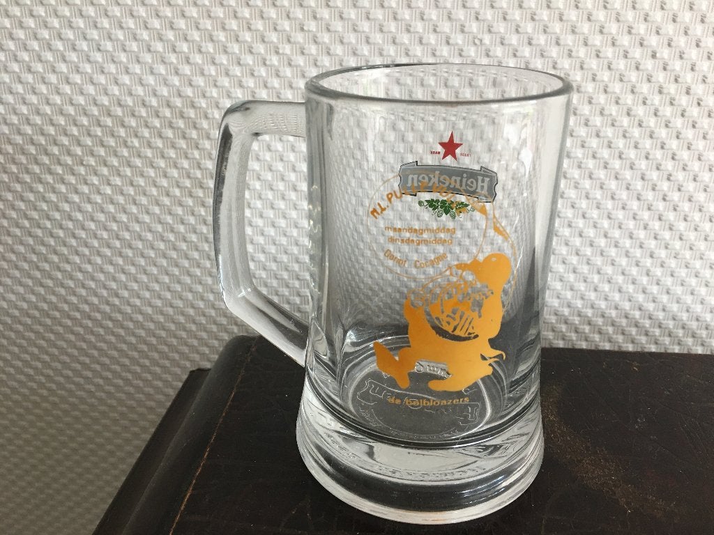 bierglas Heineken carnaval Eindhoven en blik met glas, Verzenden, Zo goed als nieuw, Glas of Glazen, Heineken