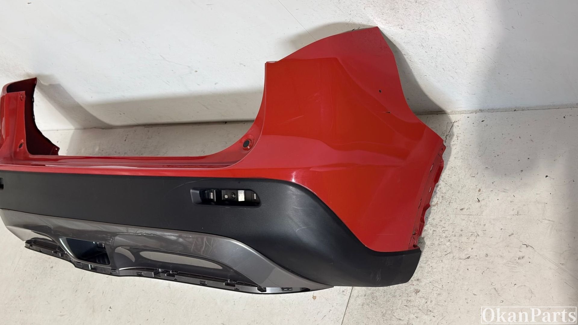 Suzuki Vitara achterbumper 71811-54P, Info@fabrikant.eu, Fabrikantstraat 1
1000 AA  Amsterdam, NL, Ophalen of Verzenden, Achter