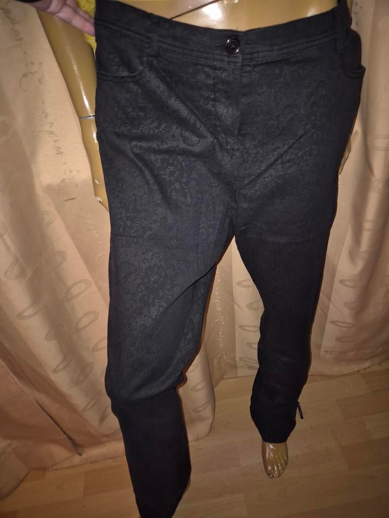 Zwarte broek met patroon Frank Walder brenda mt XL, Zwart, Maat 46/48 (XL) of groter, Ophalen of Verzenden, Zo goed als nieuw
