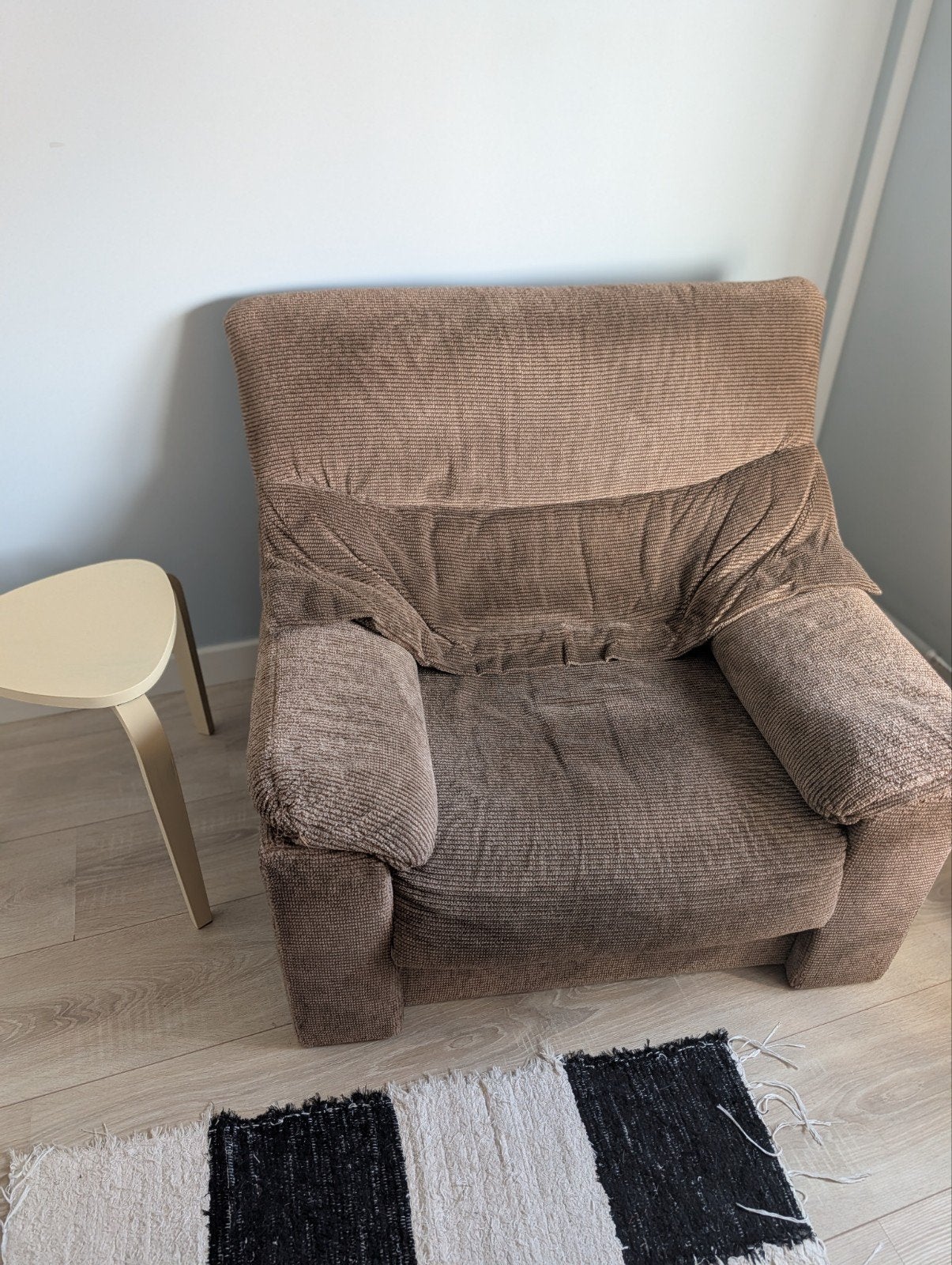 Vintage Retro Fauteuil in Bruine Stof - 95cm breed, Huis en Inrichting, Ophalen, Gebruikt, Vintage, Retro, 75 tot 100 cm