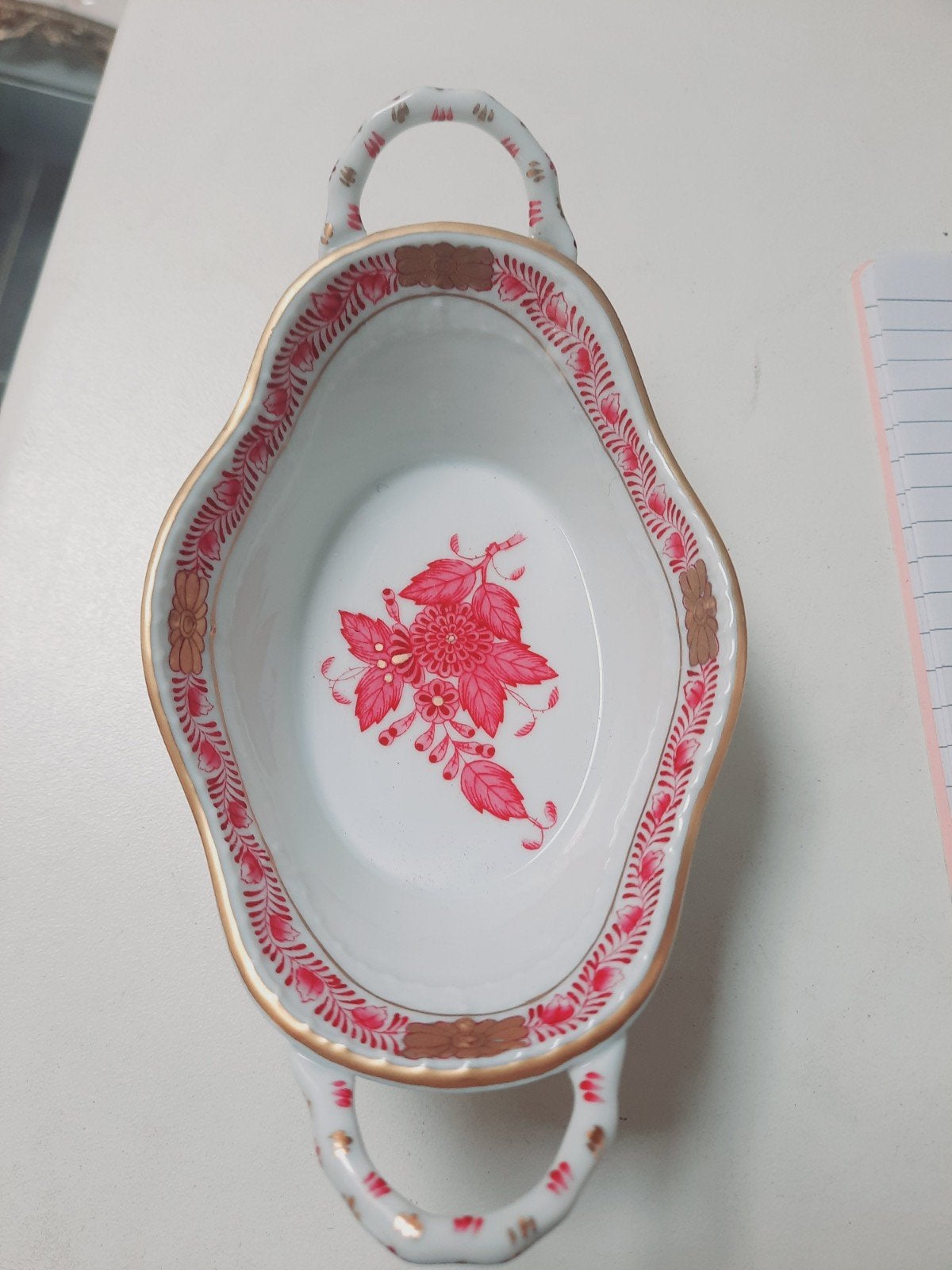 Herend Hongaarse porseleinen schaal met rood decor, Ophalen of Verzenden