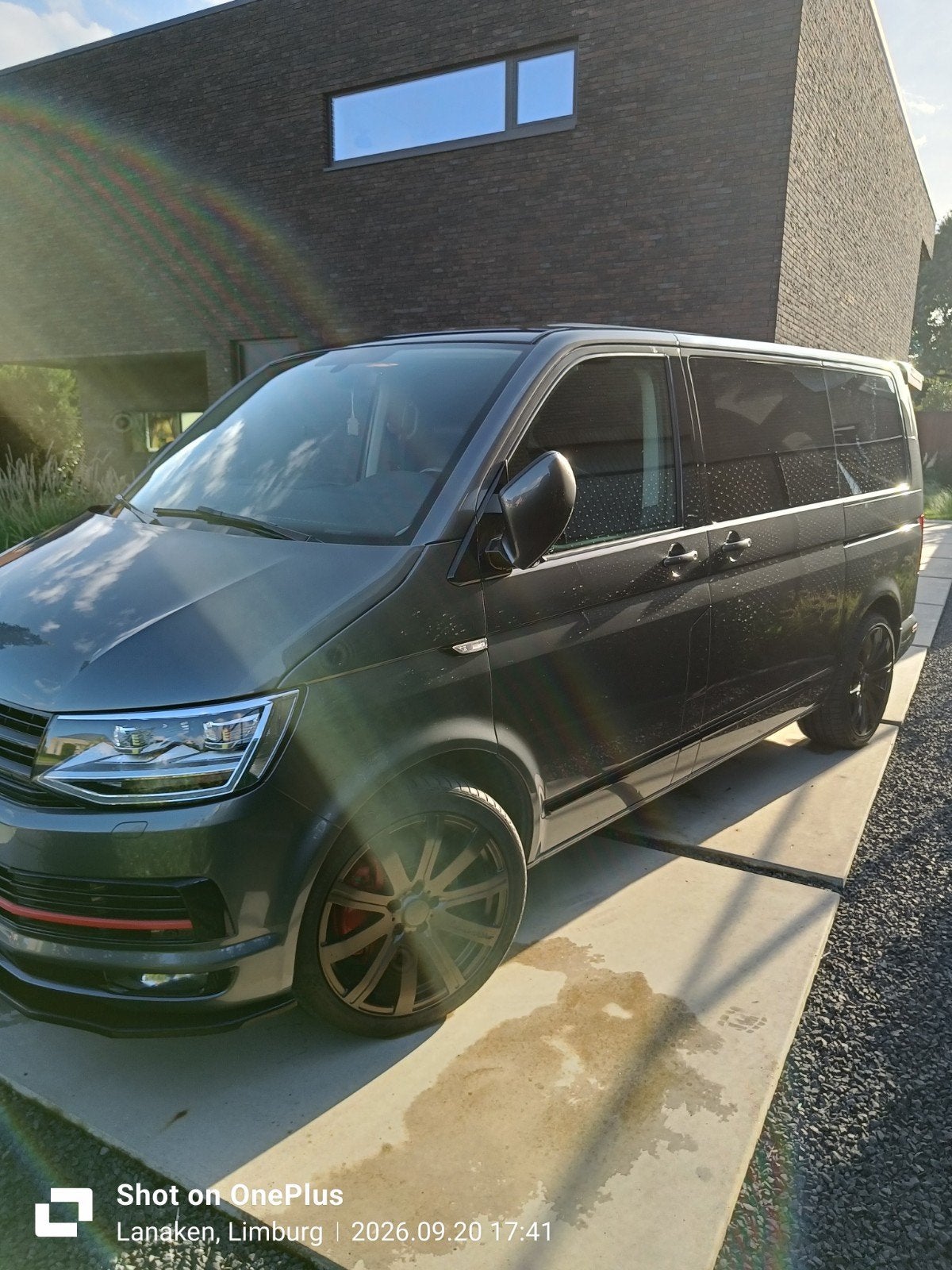 VW t6 multivan highline grijs kenteken L1, Auto's, 4 cilinders, Diesel, 2500 kg, Zilver of Grijs