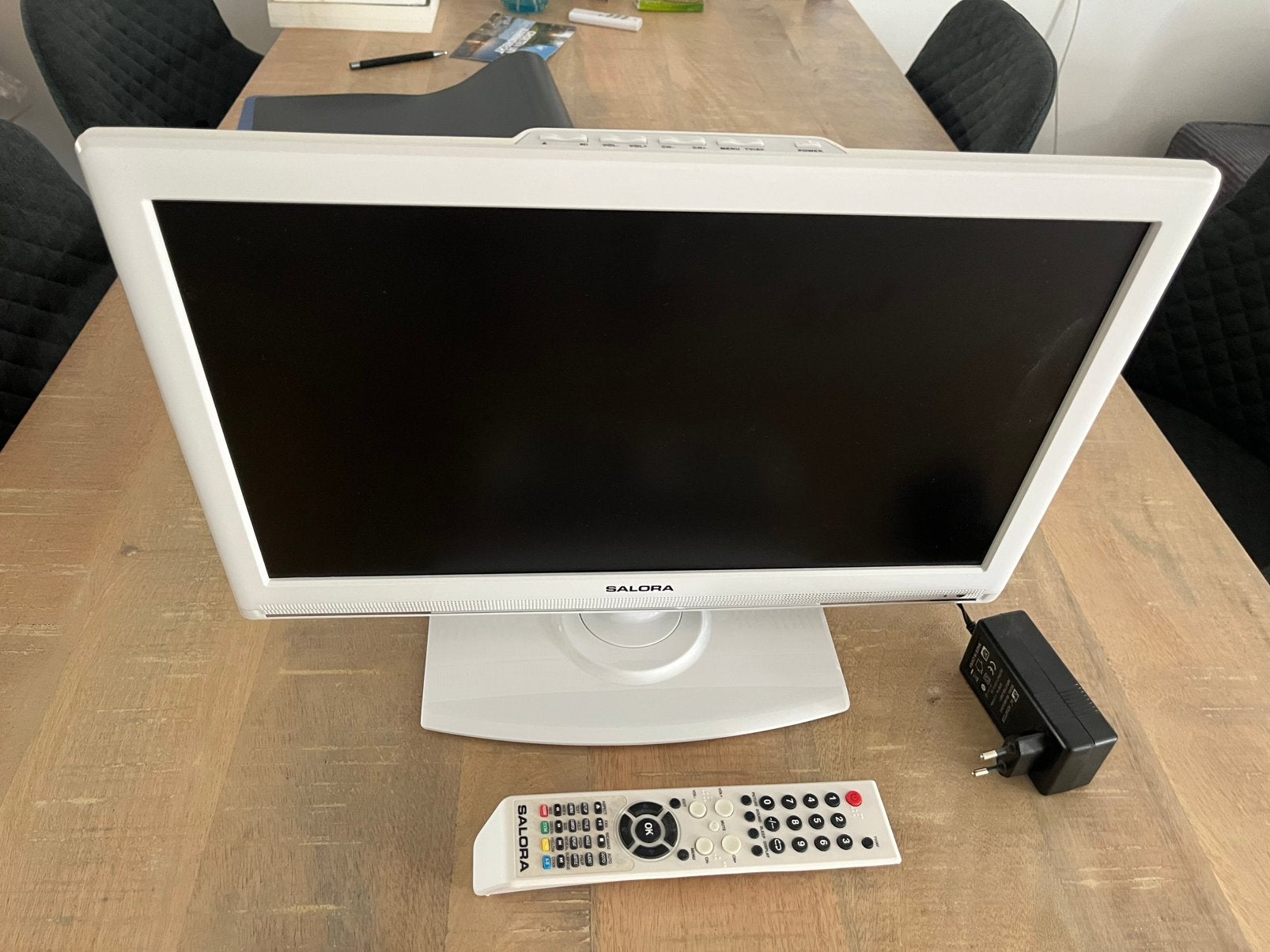 Te koop Salora 19 inch Led1926DVXWH, Ophalen, Zo goed als nieuw, Overige typen, Overige resoluties