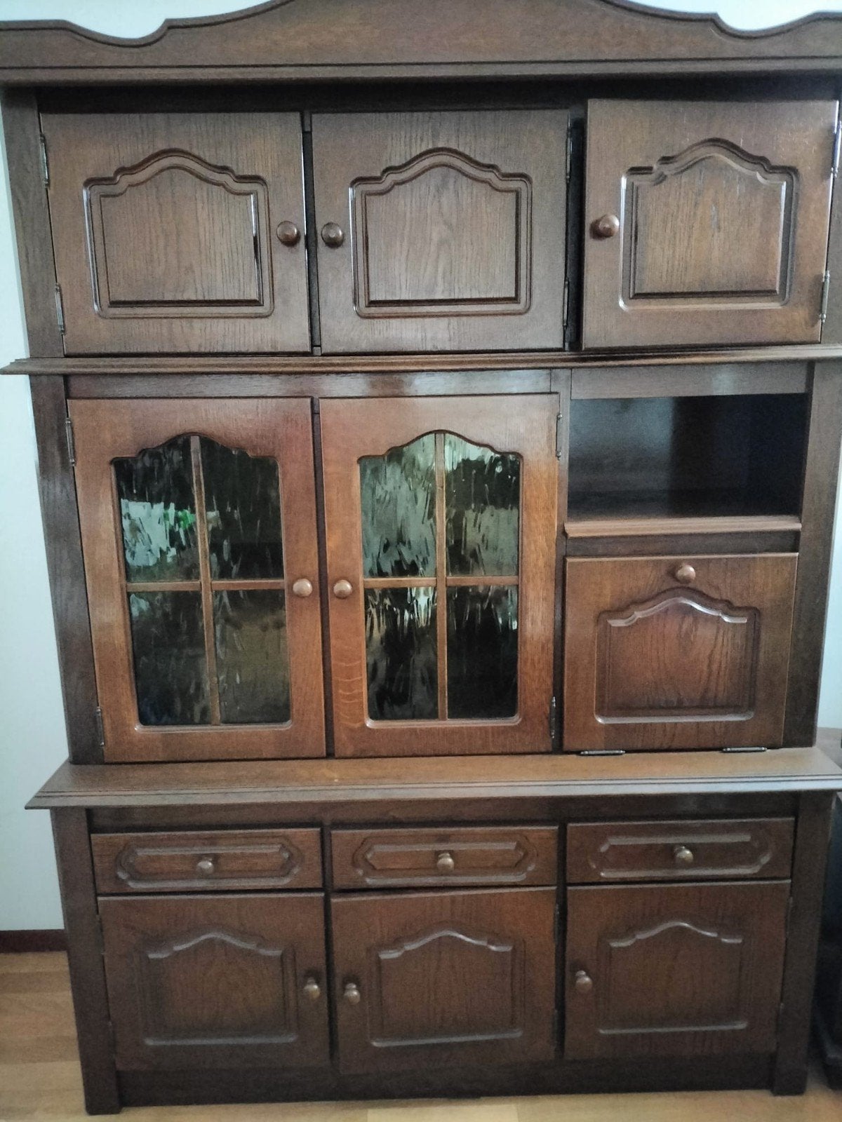 Vintage Eikenhouten Kast - Ruim 40 Jaar Oud, Ophalen