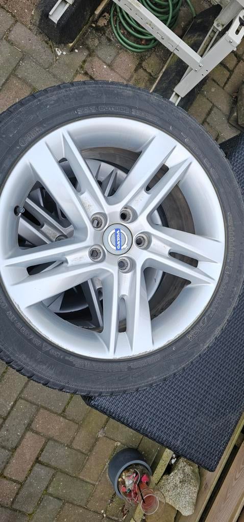 4 velgen met winterbanden volvo, Ophalen, Gebruikt, Banden en Velgen, 17 inch