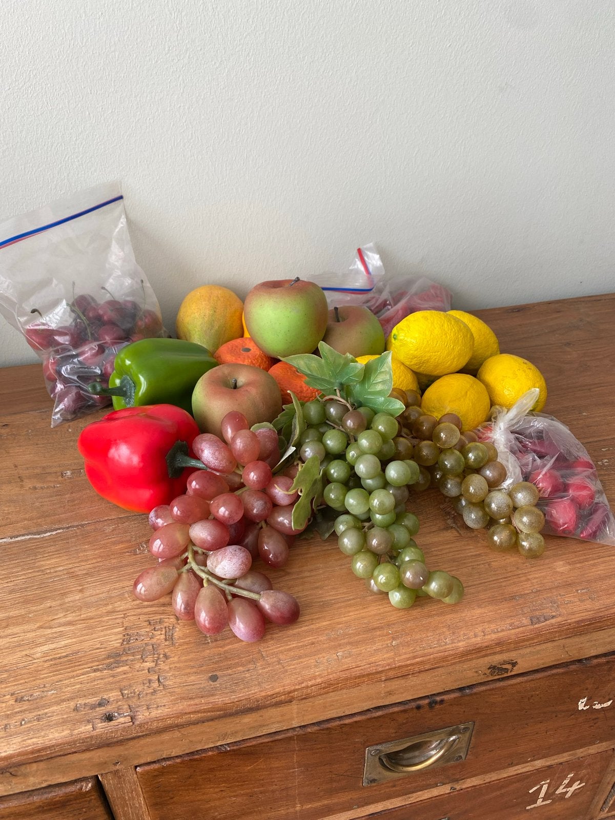 Vintage decoratie nep fruit en groente, Ophalen of Verzenden, Gebruikt, Meerkleurig, Kunststof