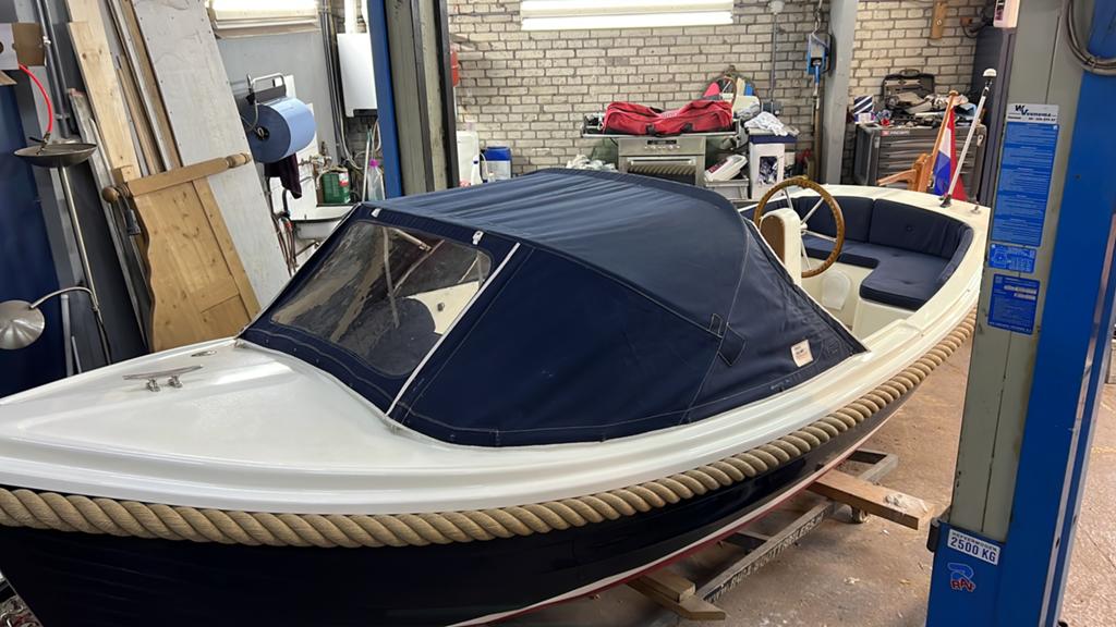 AW16 Arie Wiegmans, Watersport en Boten, Ophalen, Maril, Diesel, Buiskap