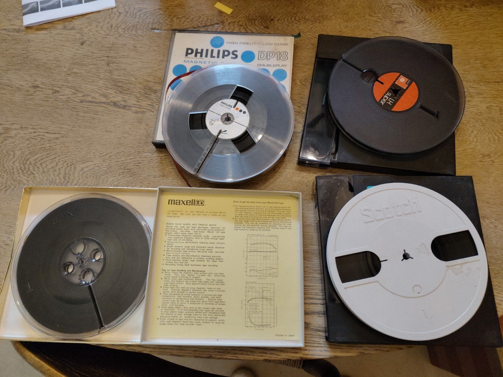 4 banden voor bandrecorder w.o. Maxell 35-90, Ophalen of Verzenden
