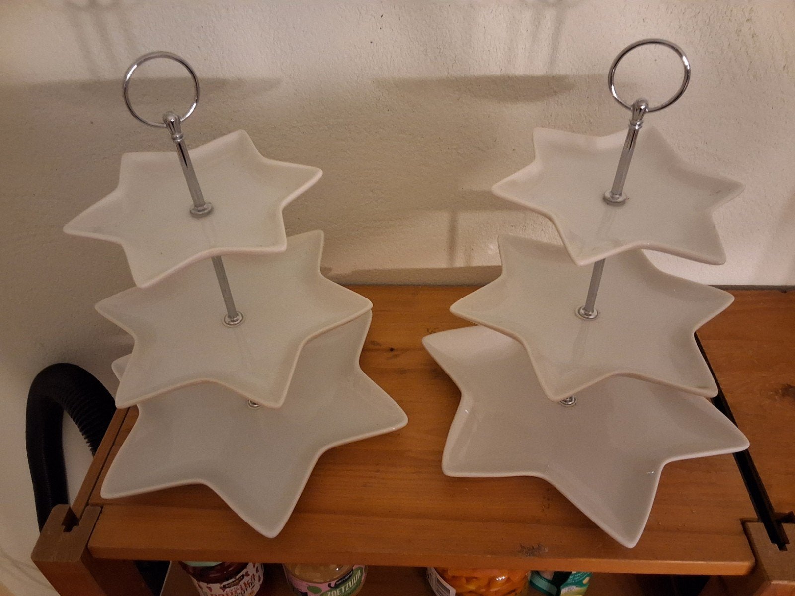 Kerstservies 2 witte stervormige etagères, kerst servies, Ophalen of Verzenden